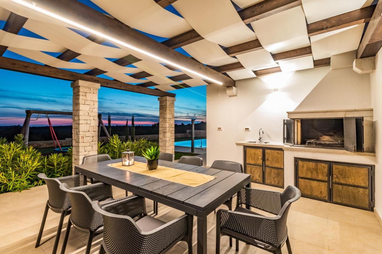 Villa Eleonora, Luxury Villa In Visnjan, Zuzici, Near Porec エクステリア 写真