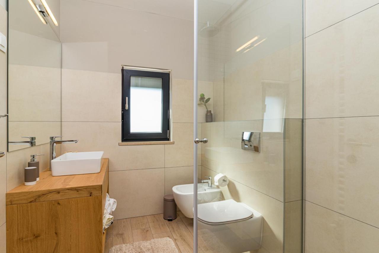 Villa Eleonora, Luxury Villa In Visnjan, Zuzici, Near Porec エクステリア 写真