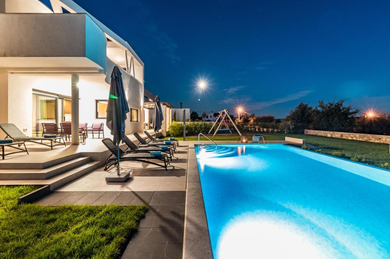 Villa Eleonora, Luxury Villa In Visnjan, Zuzici, Near Porec エクステリア 写真